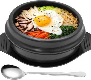 Korean stone pot set with tray and spoon, ceramic bowl for bibimbap and soup, 37 oz capacity.