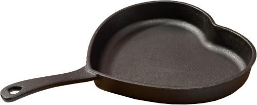 Pre-seasoned heart-shaped cast iron skillet, heavy-duty frying pan for cooking and baking, oven safe.